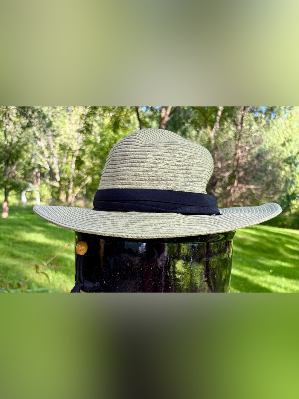 Columbia Women’s Explorer Packable Hat - Size L/XL Clean & In EUC